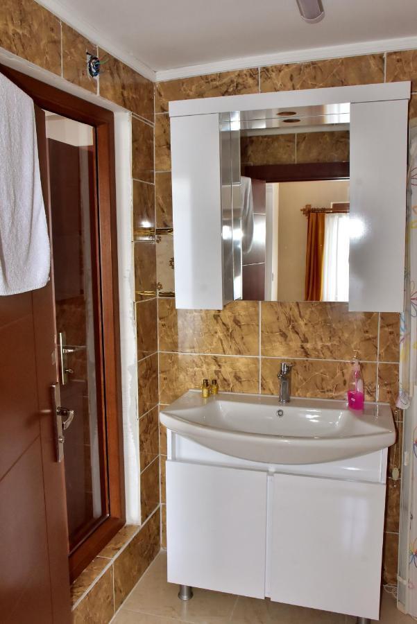 Melles Otel & Apart Antalya Eksteriør billede